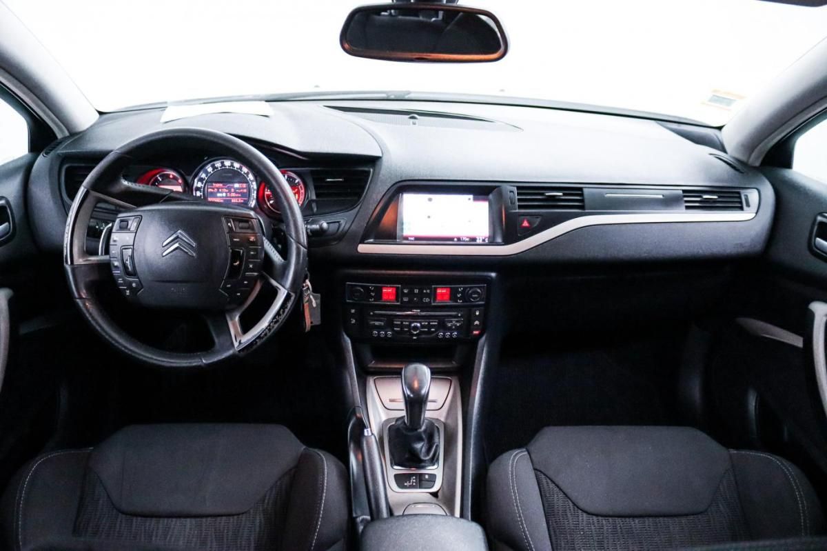 citroen-c5-tourer-2012-diesel-1560cc