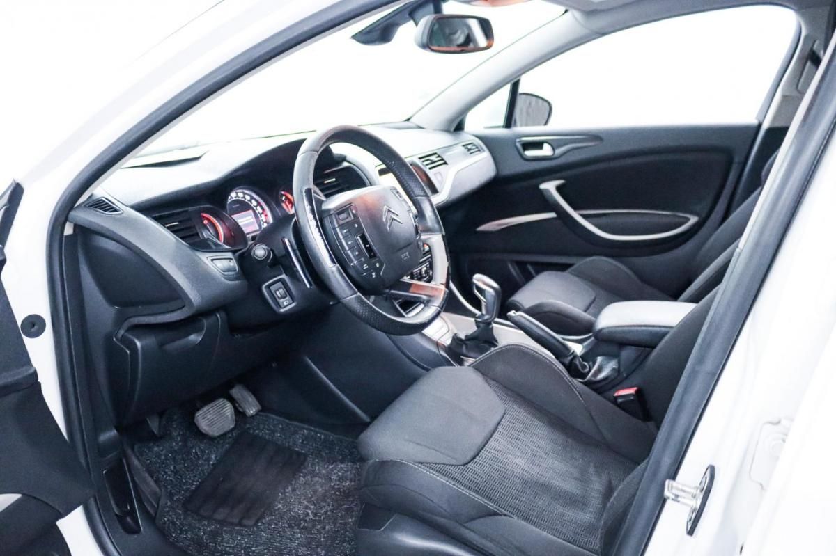 citroen-c5-tourer-2012-diesel-1560cc