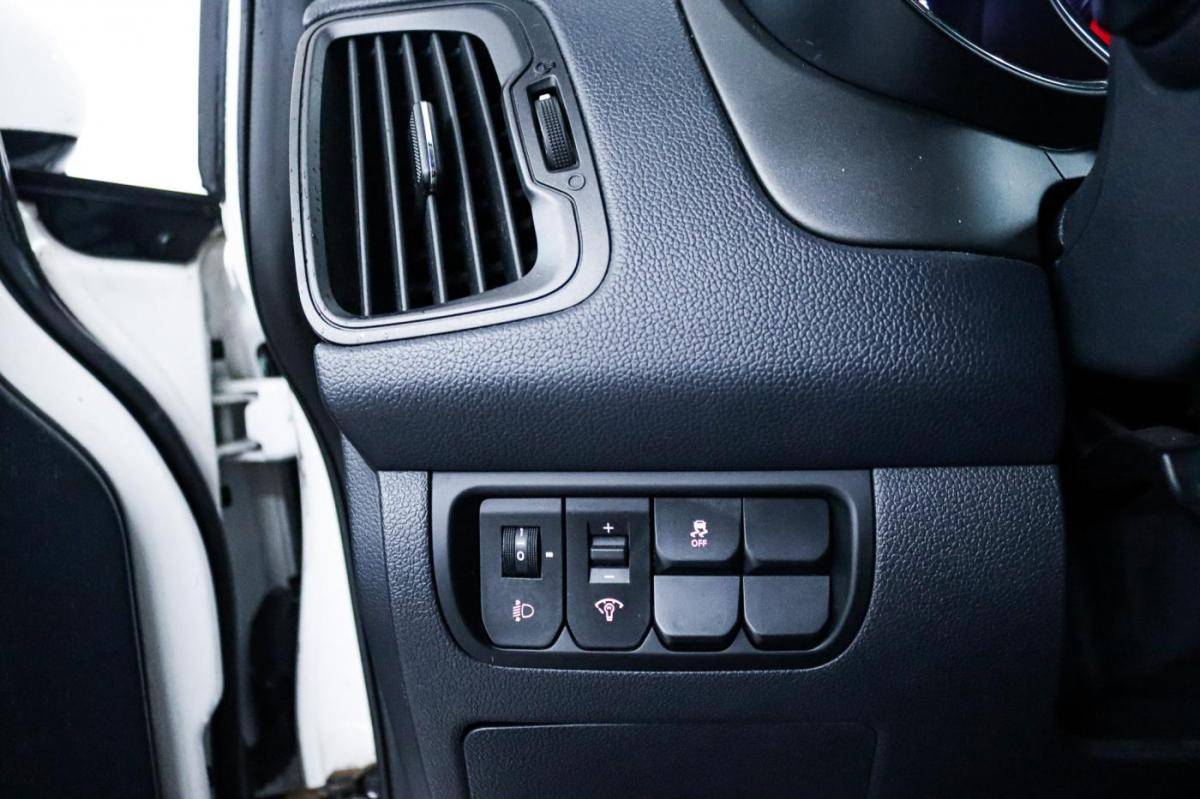 kia-rio-2014-diesel-1120cc