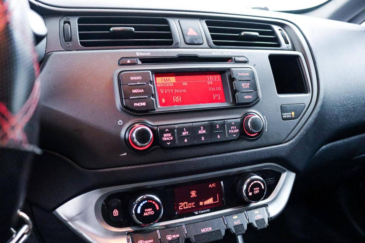 kia-rio-2014-diesel-1120cc