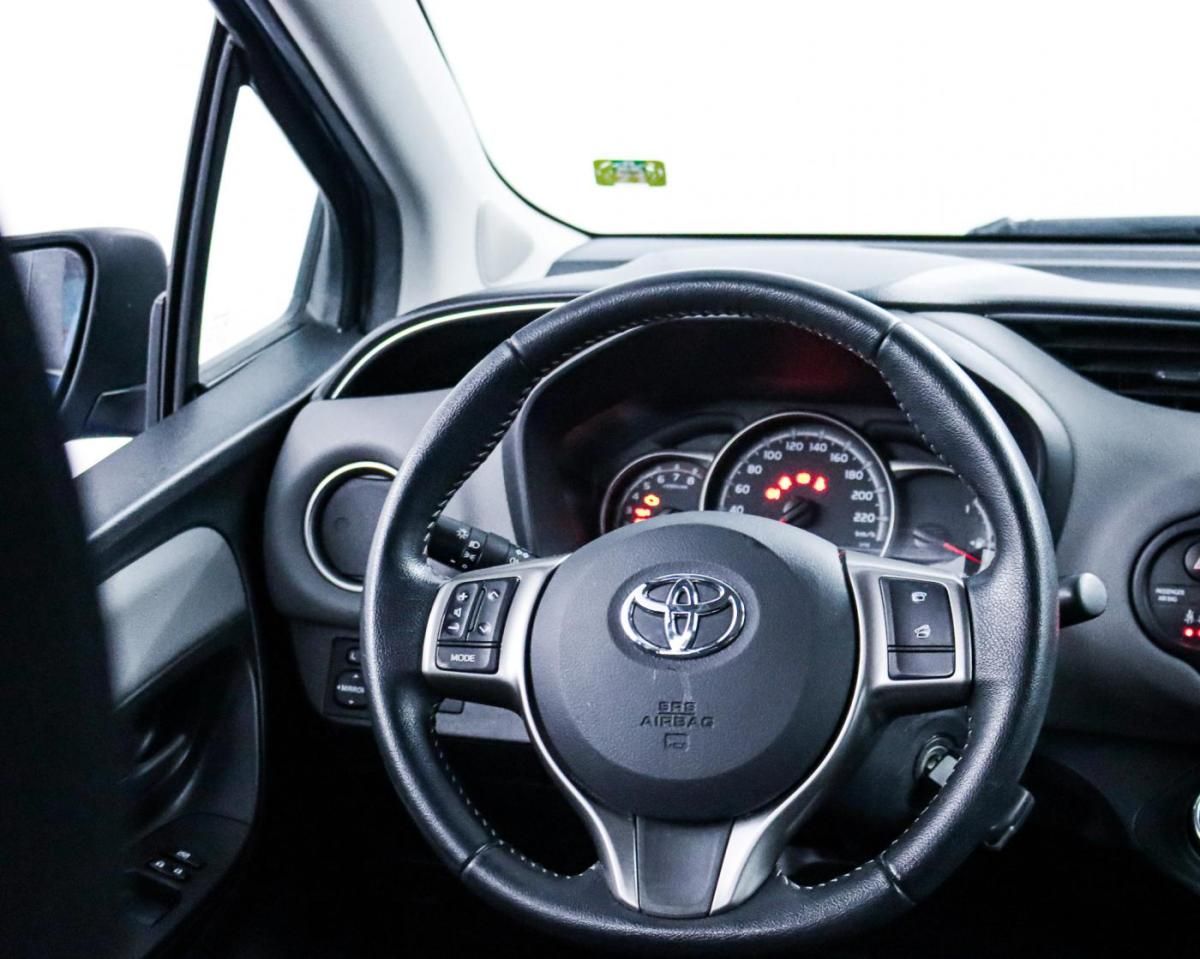 toyota-yaris-2017-gasolina-998cc