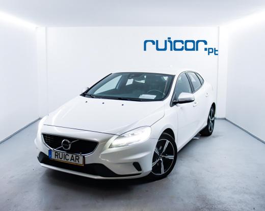 volvo-v40-2017-diesel-1969cc