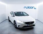 volvo-v40-2017-diesel-1969cc