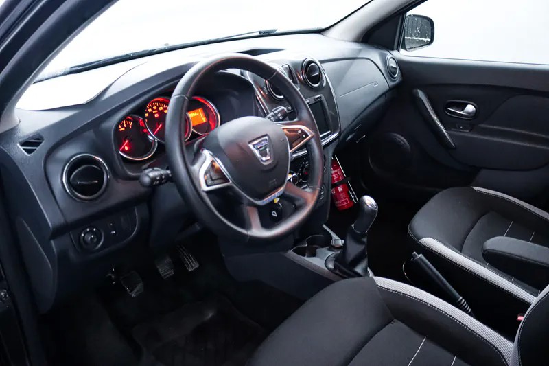 dacia-sandero-2020-diesel-1461cc