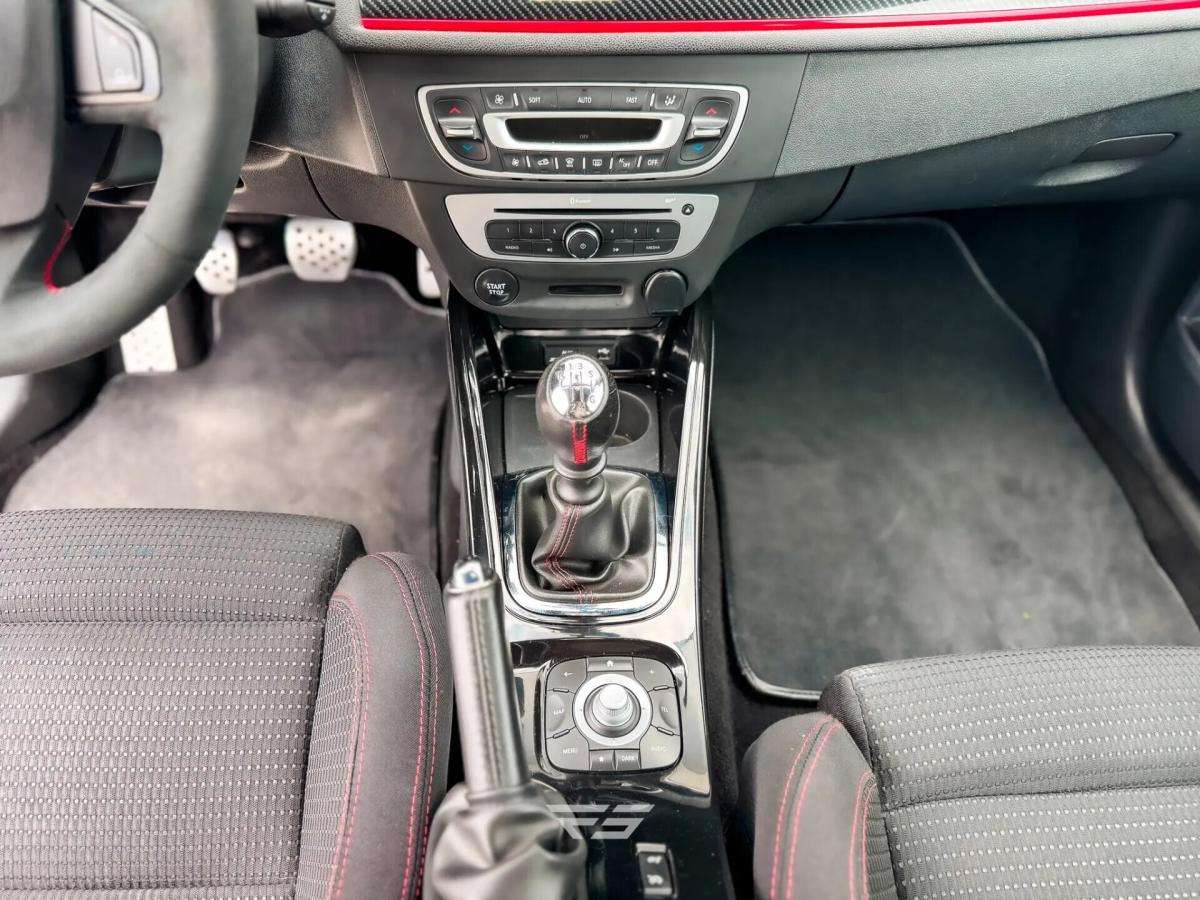 renault-megane-coupe-2015-gasolina-1998cc