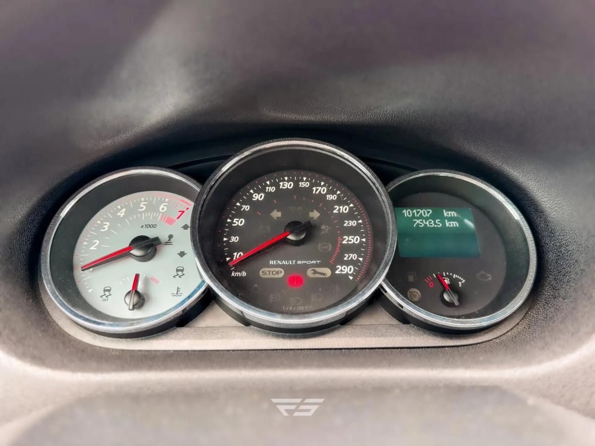 renault-megane-coupe-2015-gasolina-1998cc