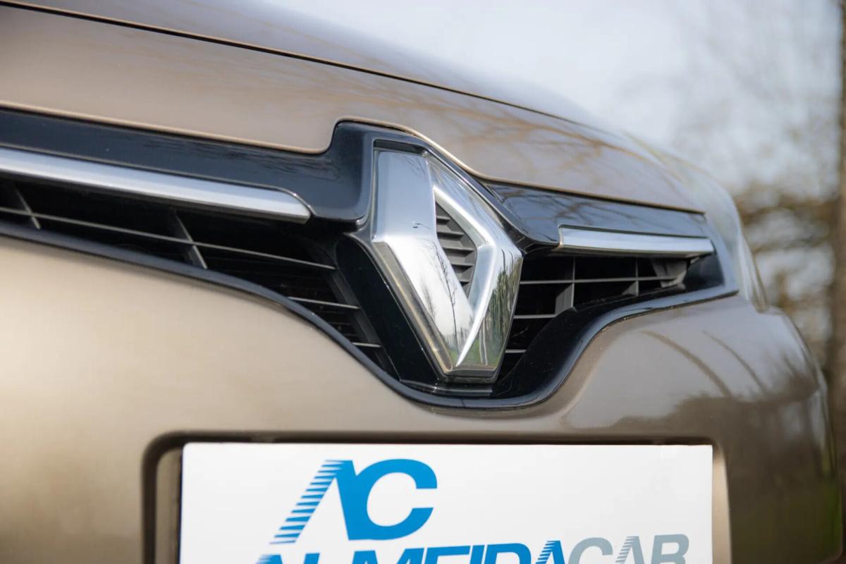 renault-scenic-2013-diesel-1461cc