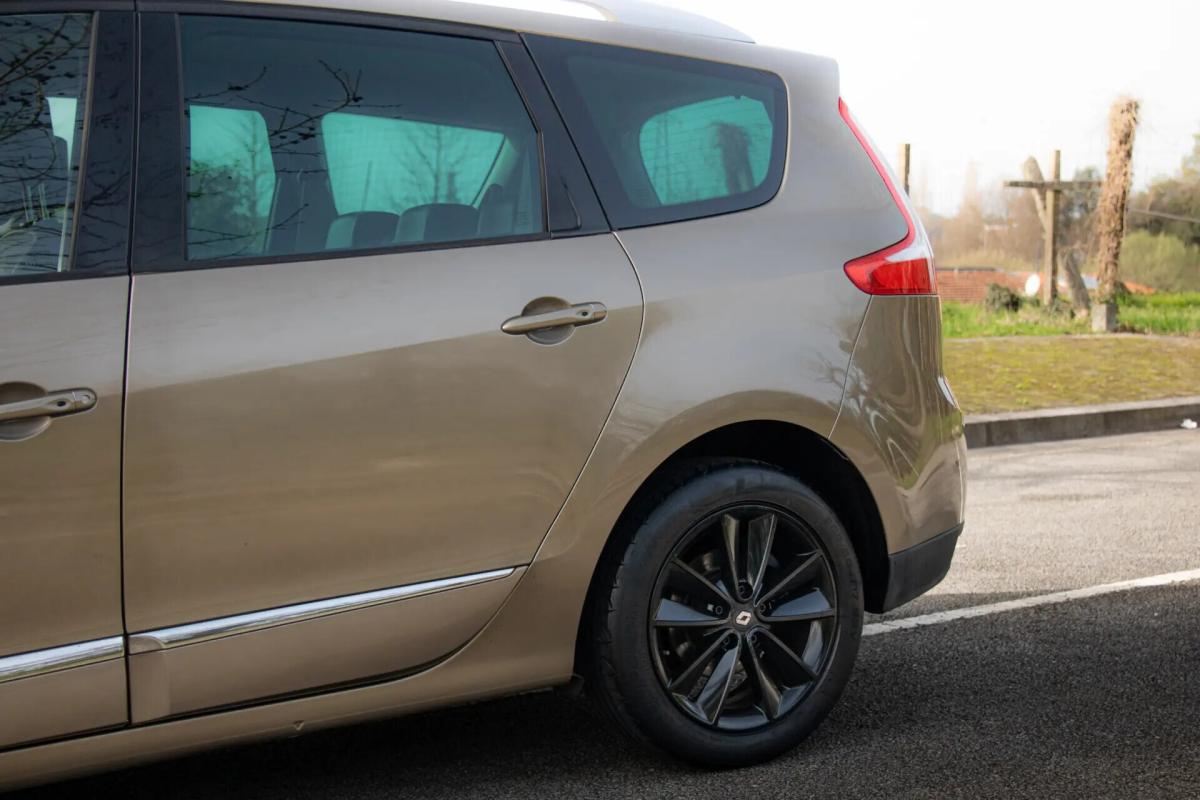 renault-scenic-2013-diesel-1461cc