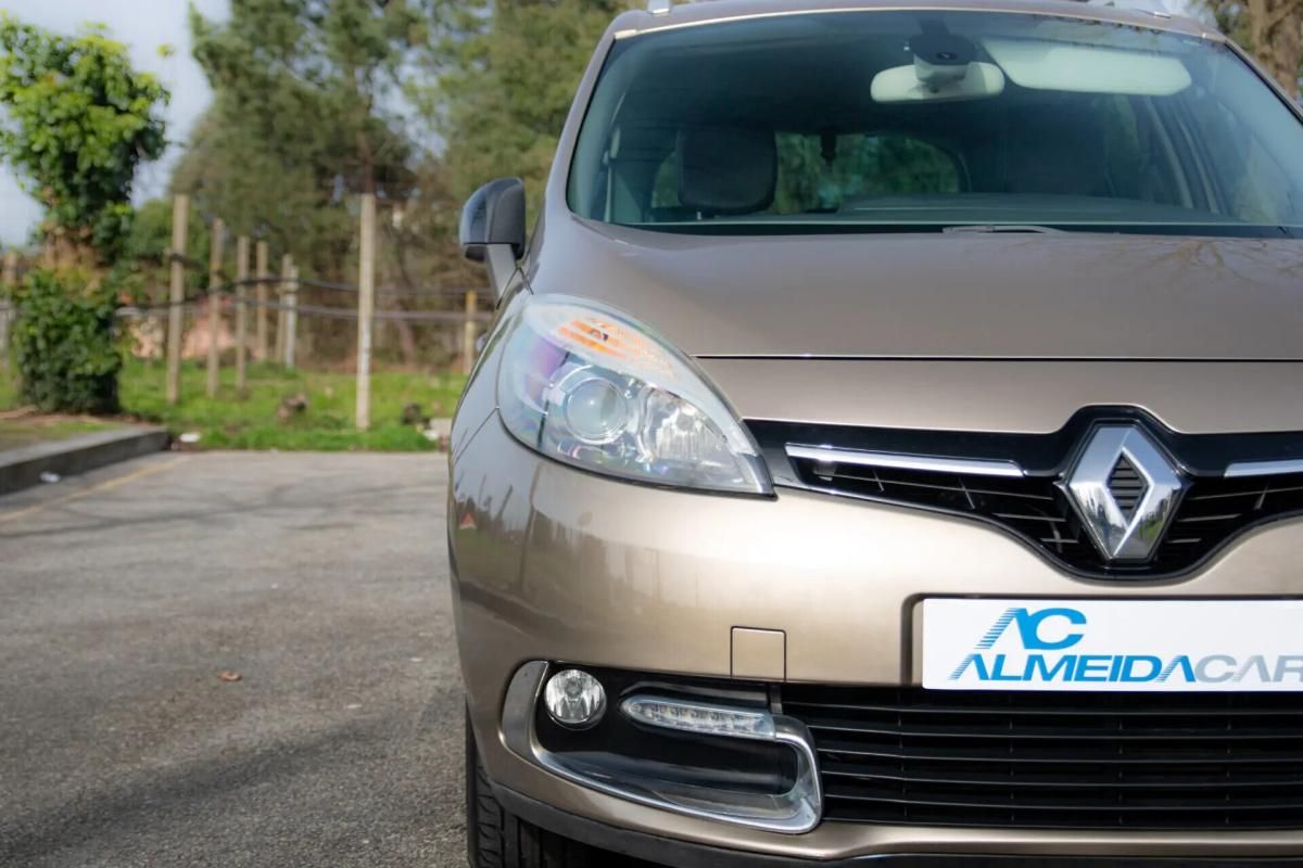 renault-scenic-2013-diesel-1461cc