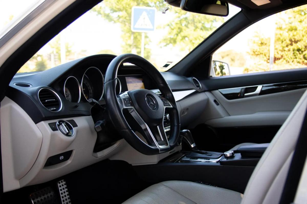 mercedes-benz-classe-c-c-250-t-blueefficiency-2012-diesel-2143cc