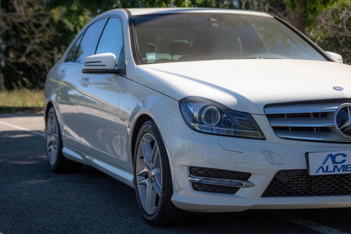 mercedes-benz-classe-c-c-250-t-blueefficiency-2012-diesel-2143cc