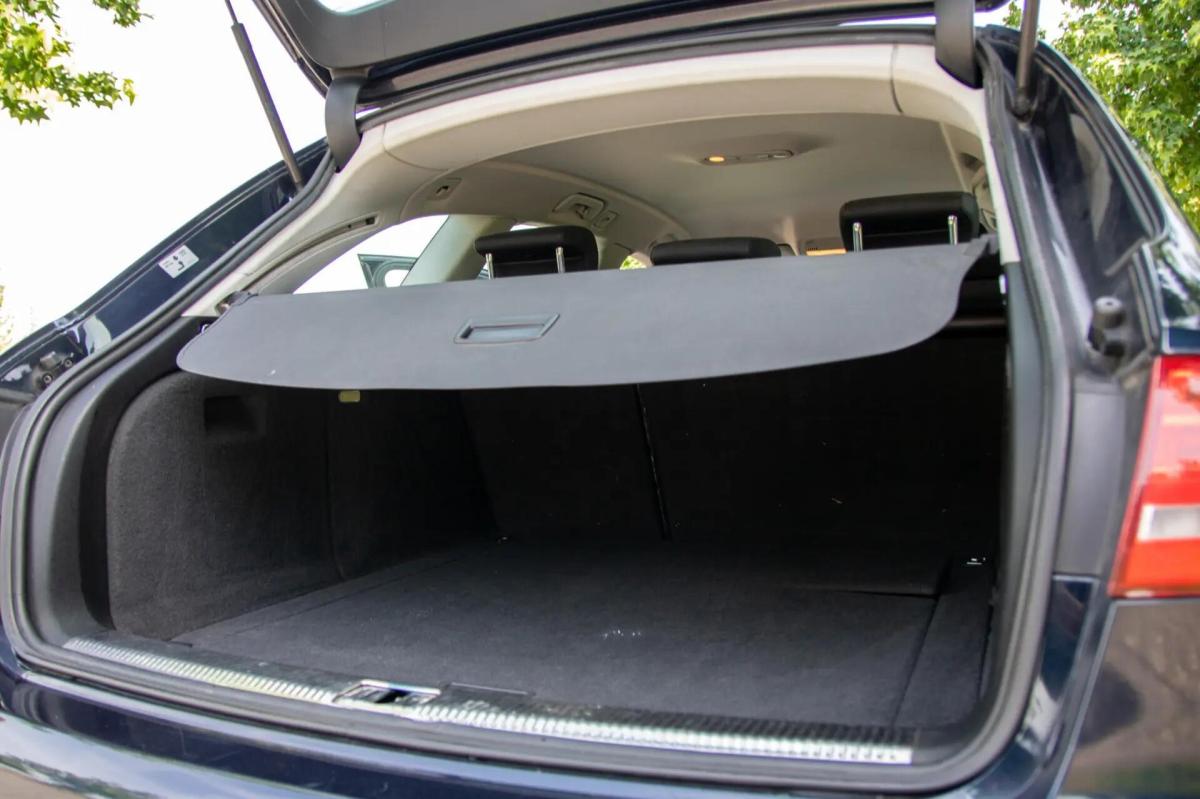 audi-a4-avant-2010-diesel-1968cc