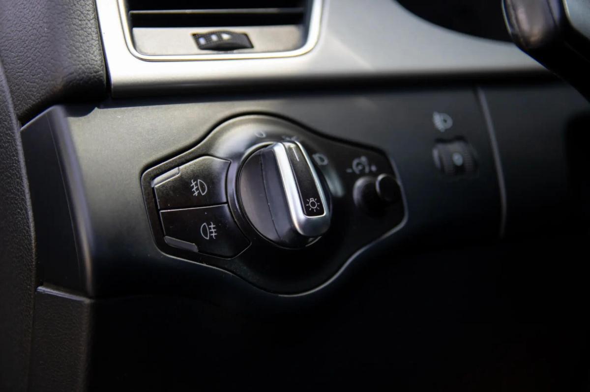 audi-a4-avant-2010-diesel-1968cc