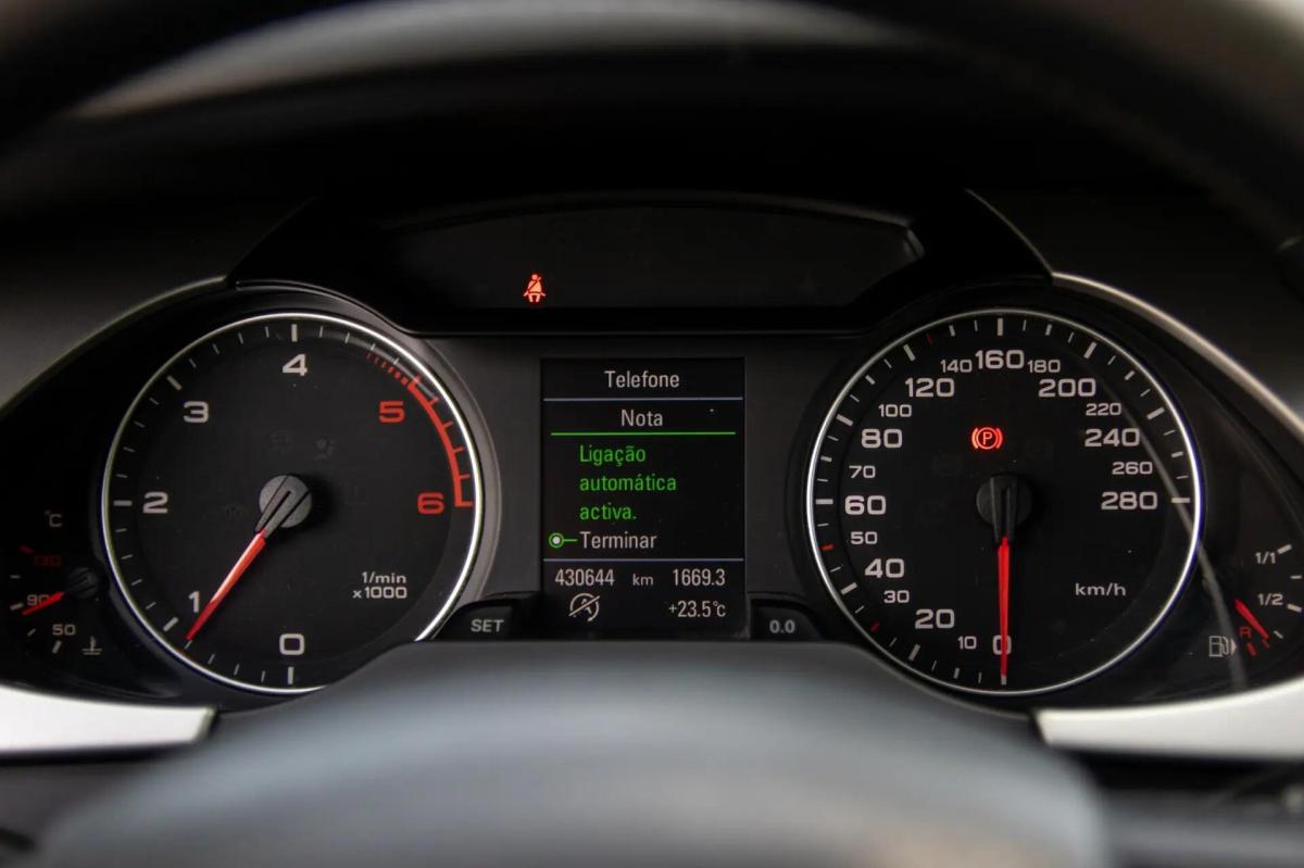 audi-a4-avant-2010-diesel-1968cc