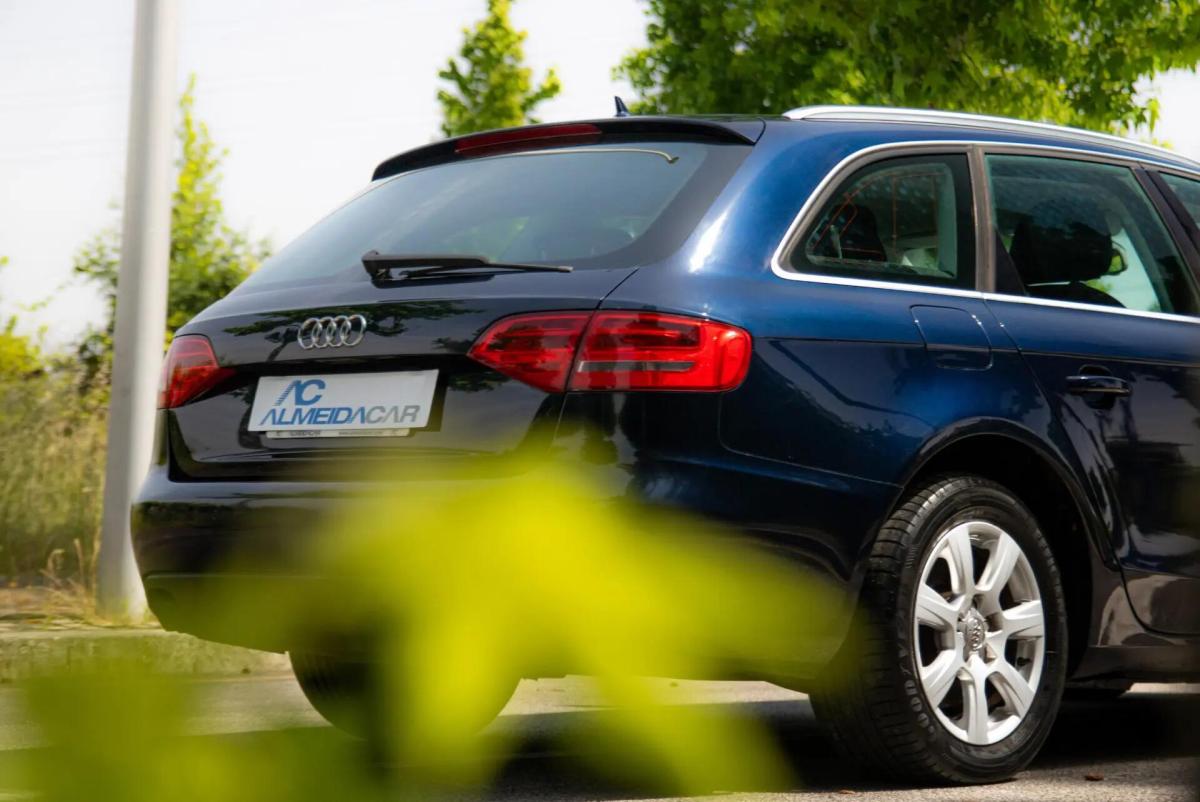 audi-a4-avant-2010-diesel-1968cc