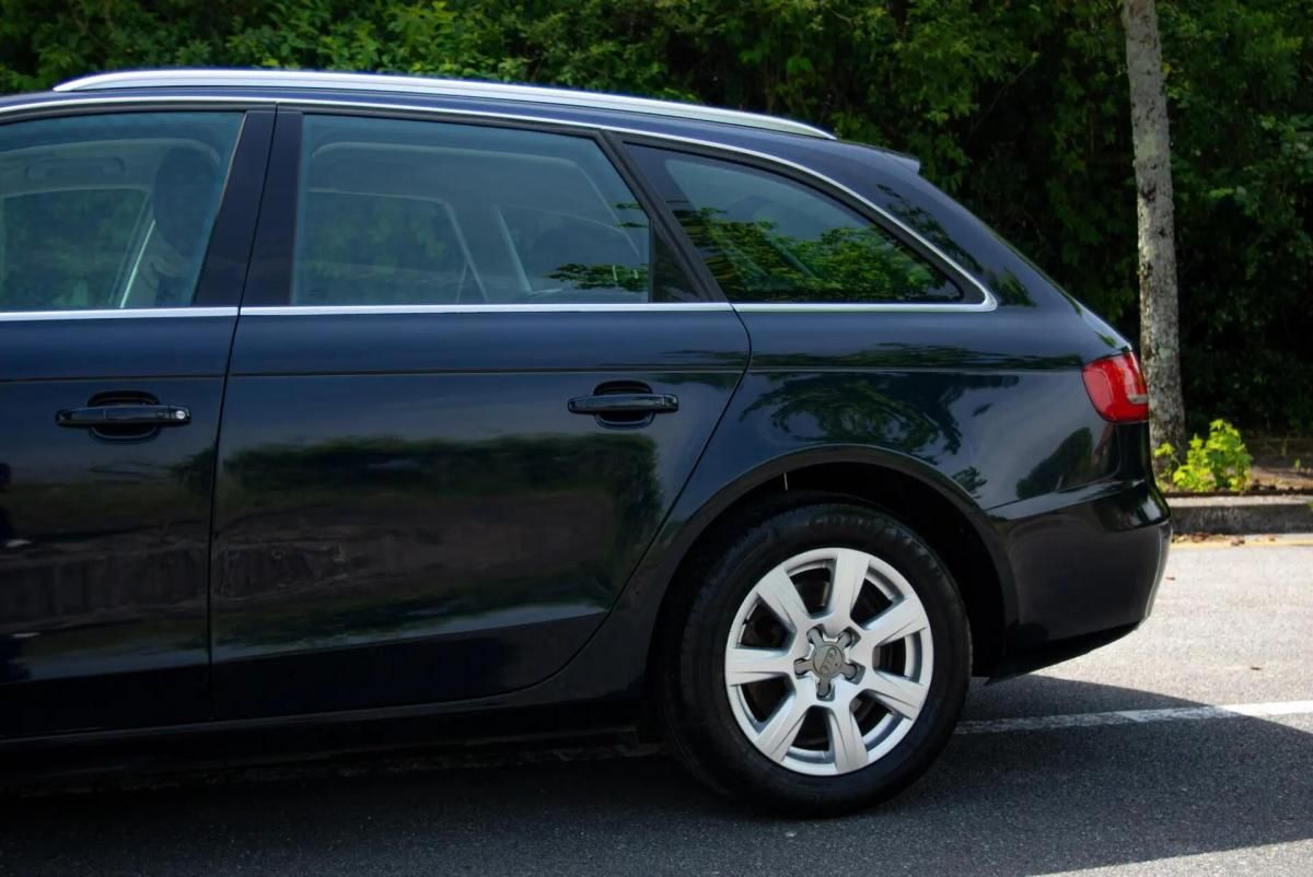 audi-a4-avant-2010-diesel-1968cc
