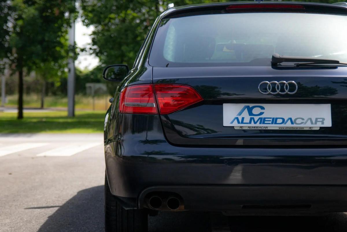 audi-a4-avant-2010-diesel-1968cc