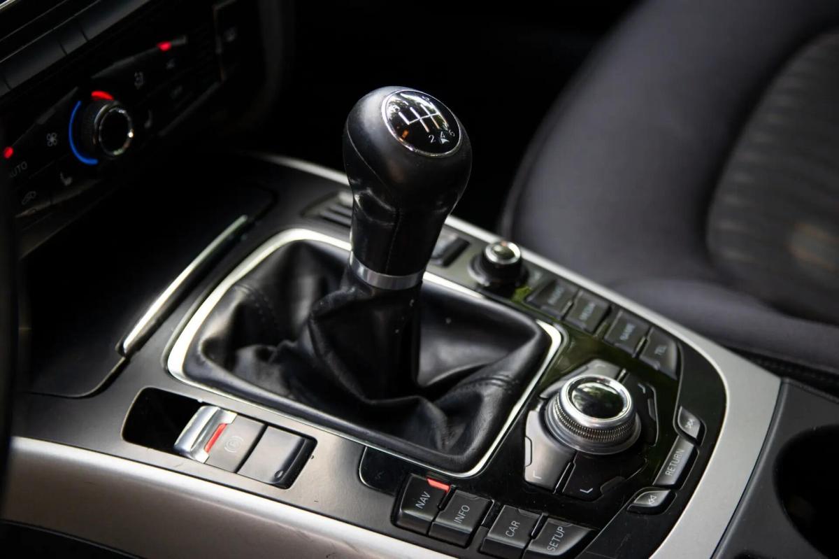 audi-a4-avant-2010-diesel-1968cc
