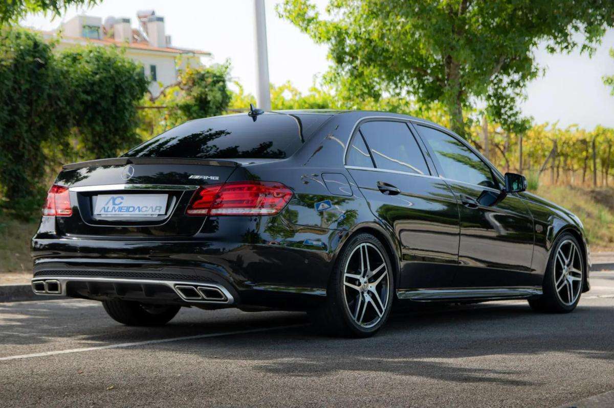mercedes-benz-classe-e-e-220-t-bluetec-2014-diesel-2143cc