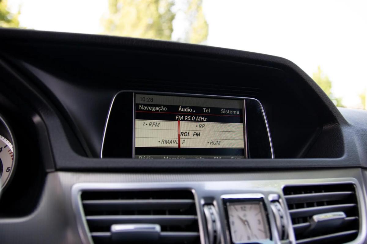 mercedes-benz-classe-e-e-220-t-bluetec-2014-diesel-2143cc