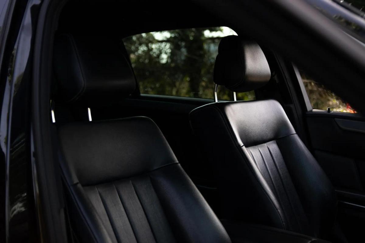 mercedes-benz-classe-e-e-220-t-bluetec-2014-diesel-2143cc