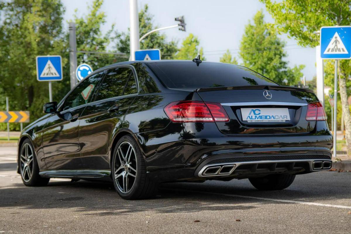 mercedes-benz-classe-e-e-220-t-bluetec-2014-diesel-2143cc