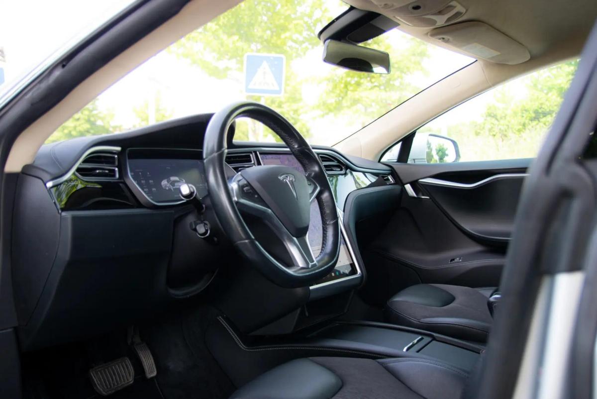 tesla-model-s-2016-eletrico-0cc