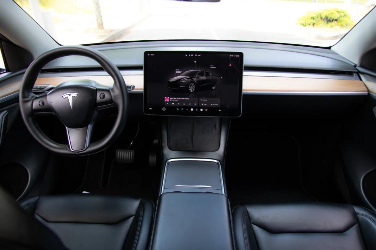tesla-model-y-2024-eletrico-0cc