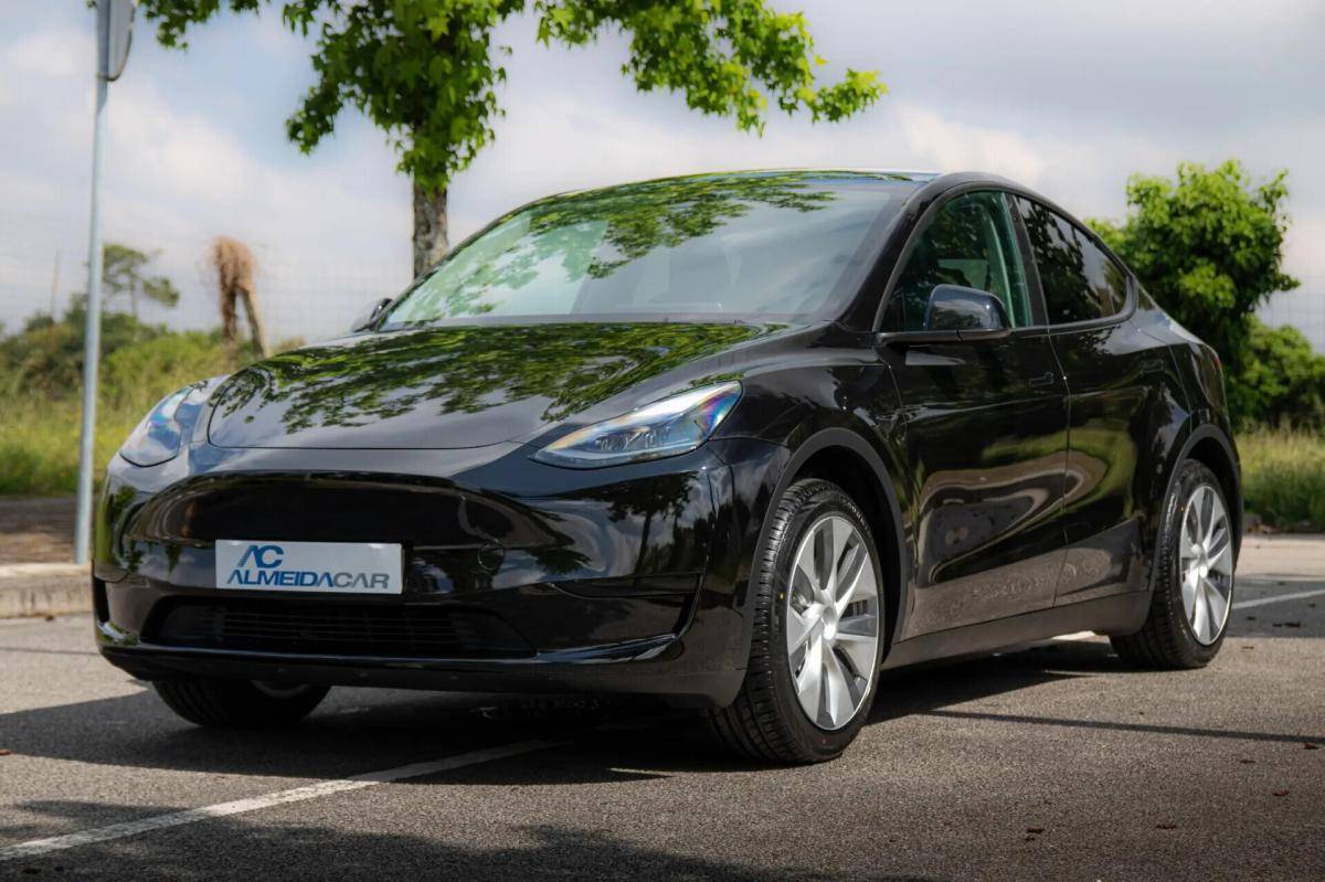 tesla-model-y-2024-eletrico-0cc