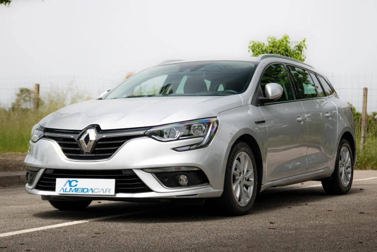 renault-megane-sport-tourer-2020-diesel-1461cc