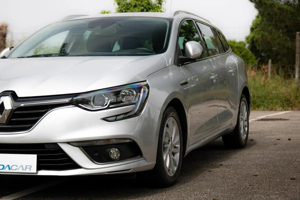 renault-megane-sport-tourer-2020-diesel-1461cc
