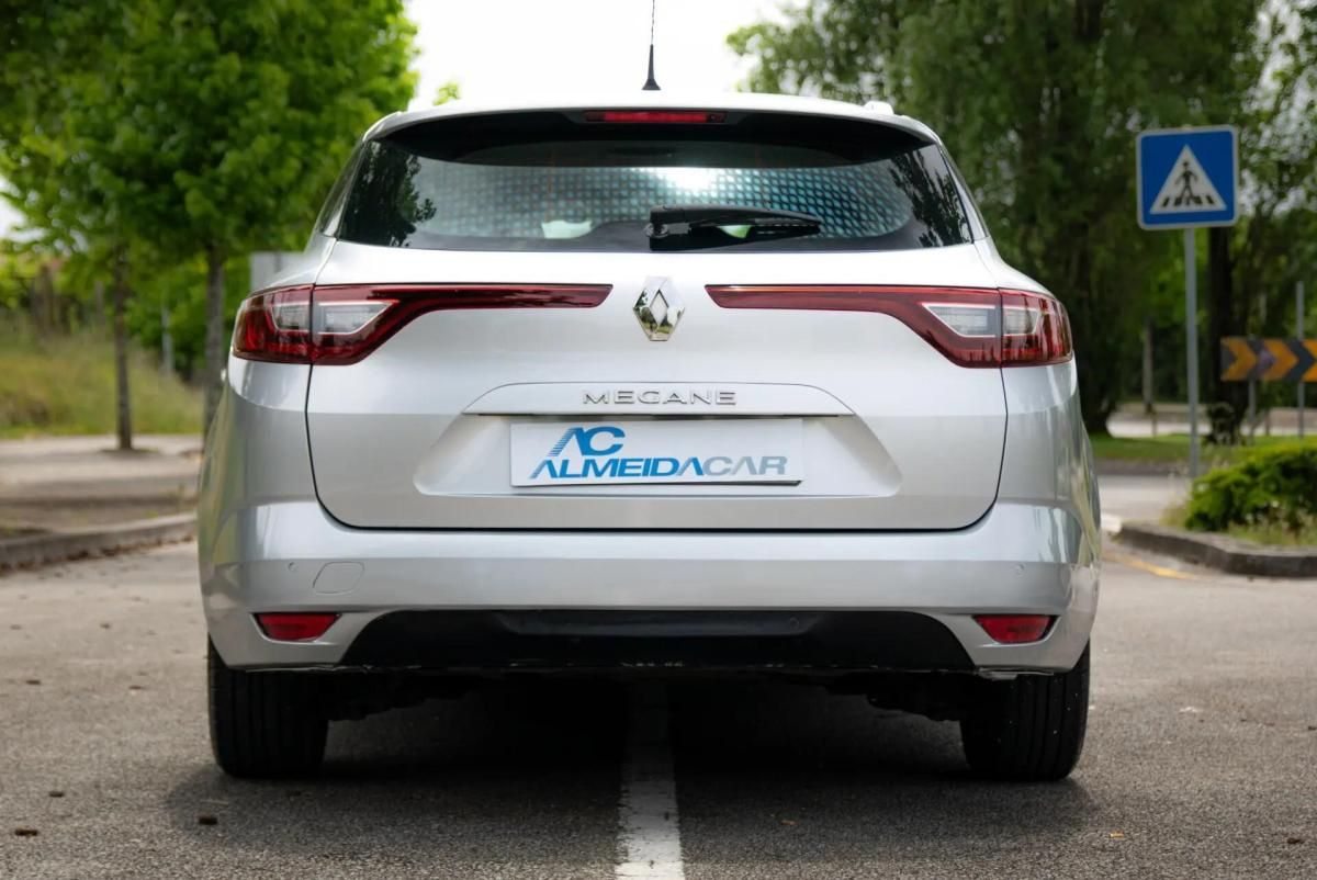 renault-megane-sport-tourer-2020-diesel-1461cc