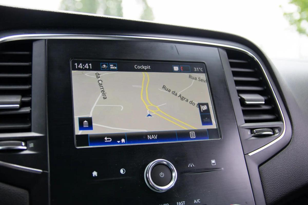renault-megane-sport-tourer-2020-diesel-1461cc