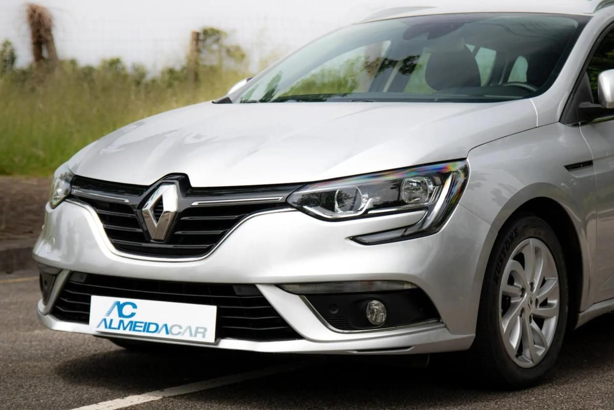 renault-megane-sport-tourer-2020-diesel-1461cc