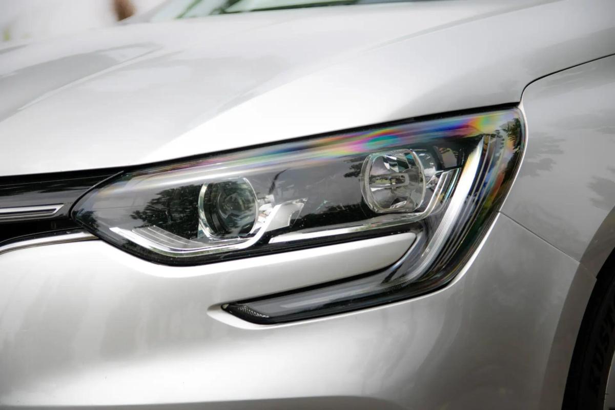 renault-megane-sport-tourer-2020-diesel-1461cc