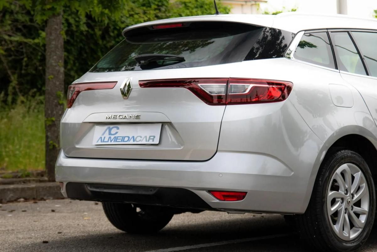 renault-megane-sport-tourer-2020-diesel-1461cc