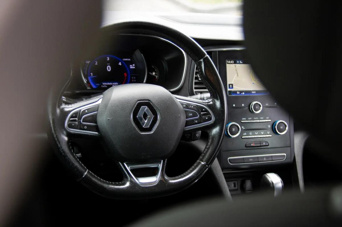 renault-megane-sport-tourer-2020-diesel-1461cc