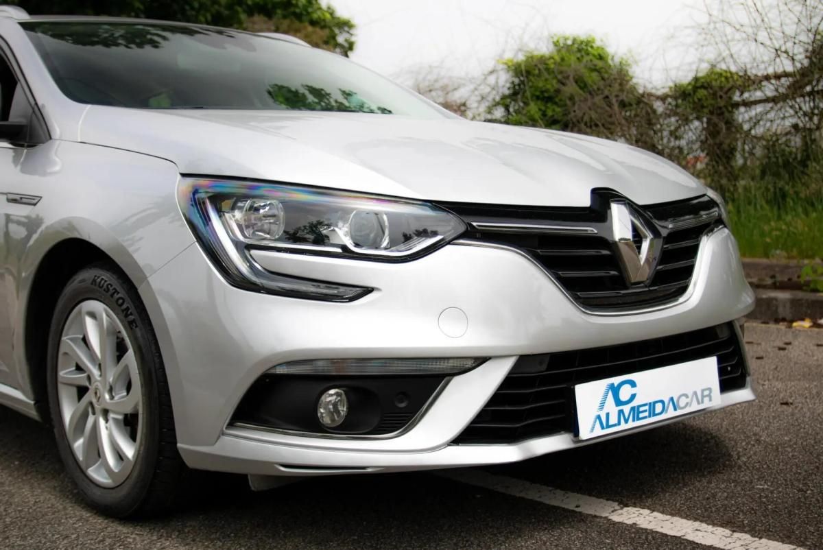 renault-megane-sport-tourer-2020-diesel-1461cc