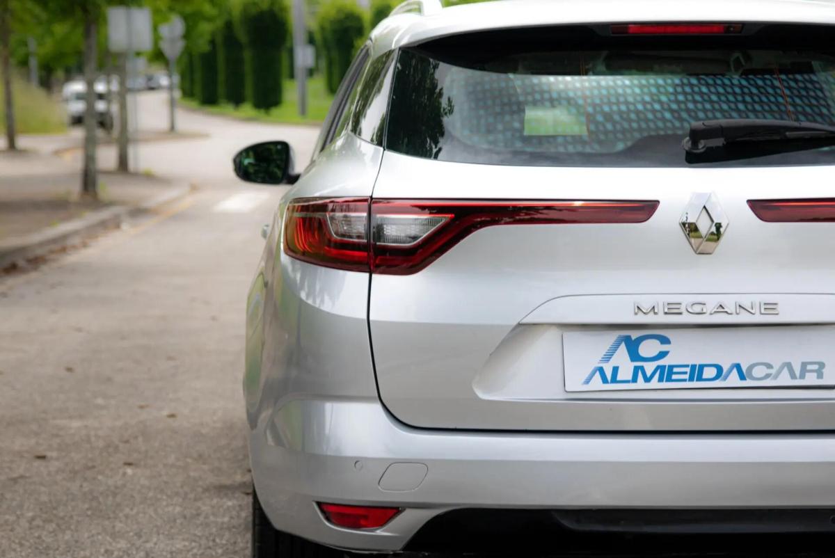 renault-megane-sport-tourer-2020-diesel-1461cc