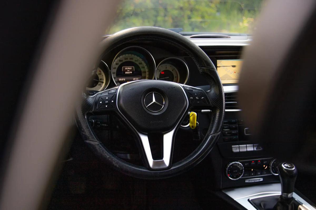 mercedes-benz-classe-c-c-200-cdi-2013-diesel-2143cc