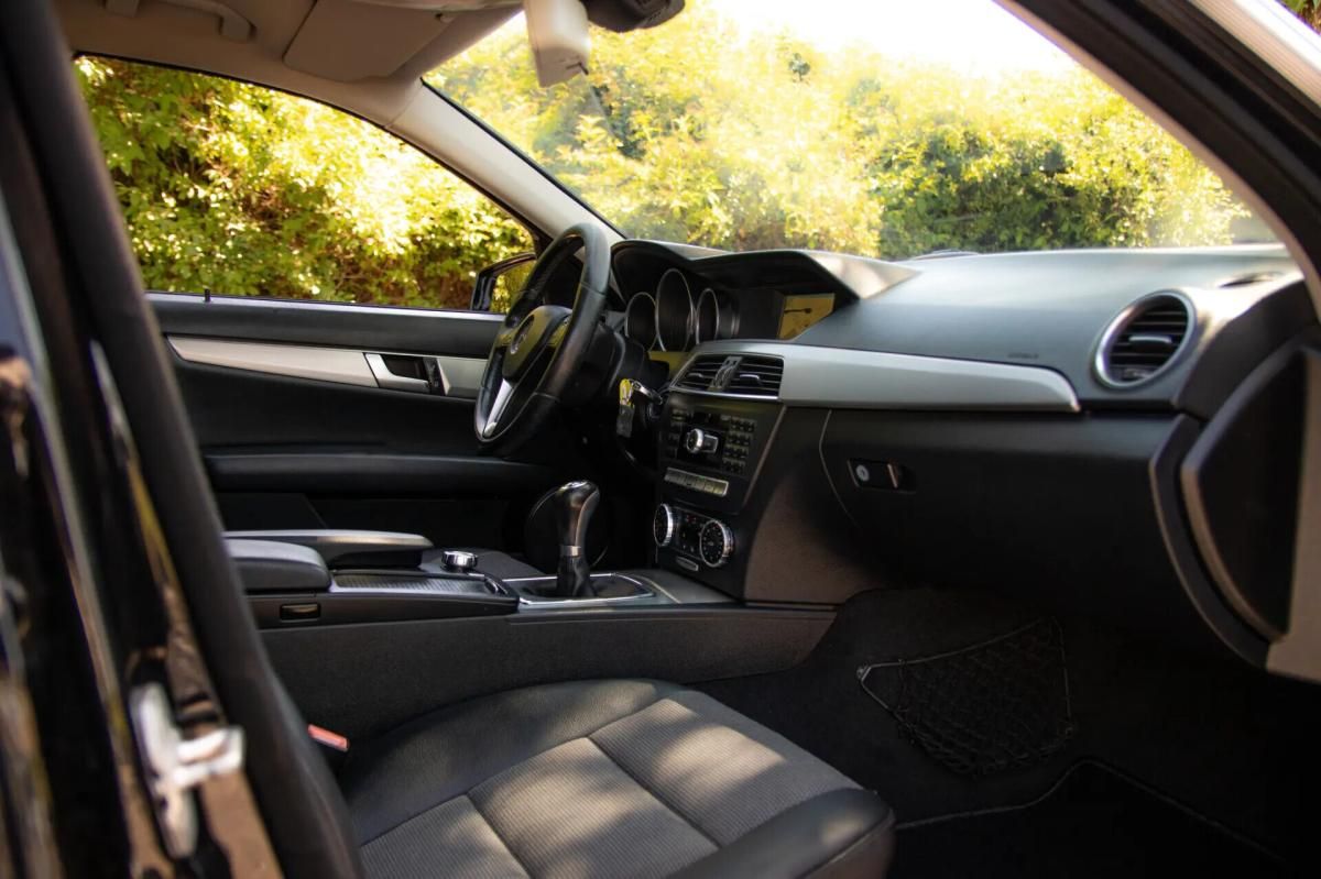 mercedes-benz-classe-c-c-200-cdi-2013-diesel-2143cc