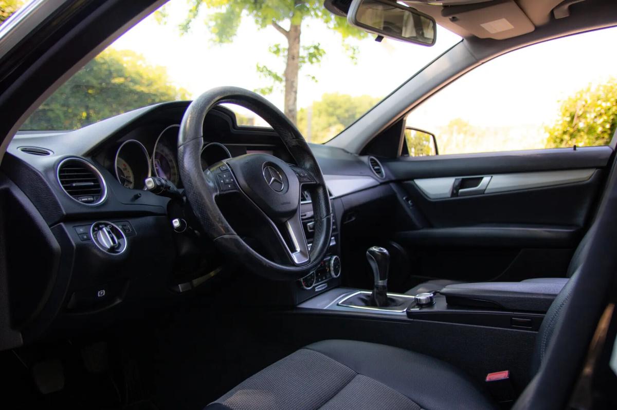 mercedes-benz-classe-c-c-200-cdi-2013-diesel-2143cc