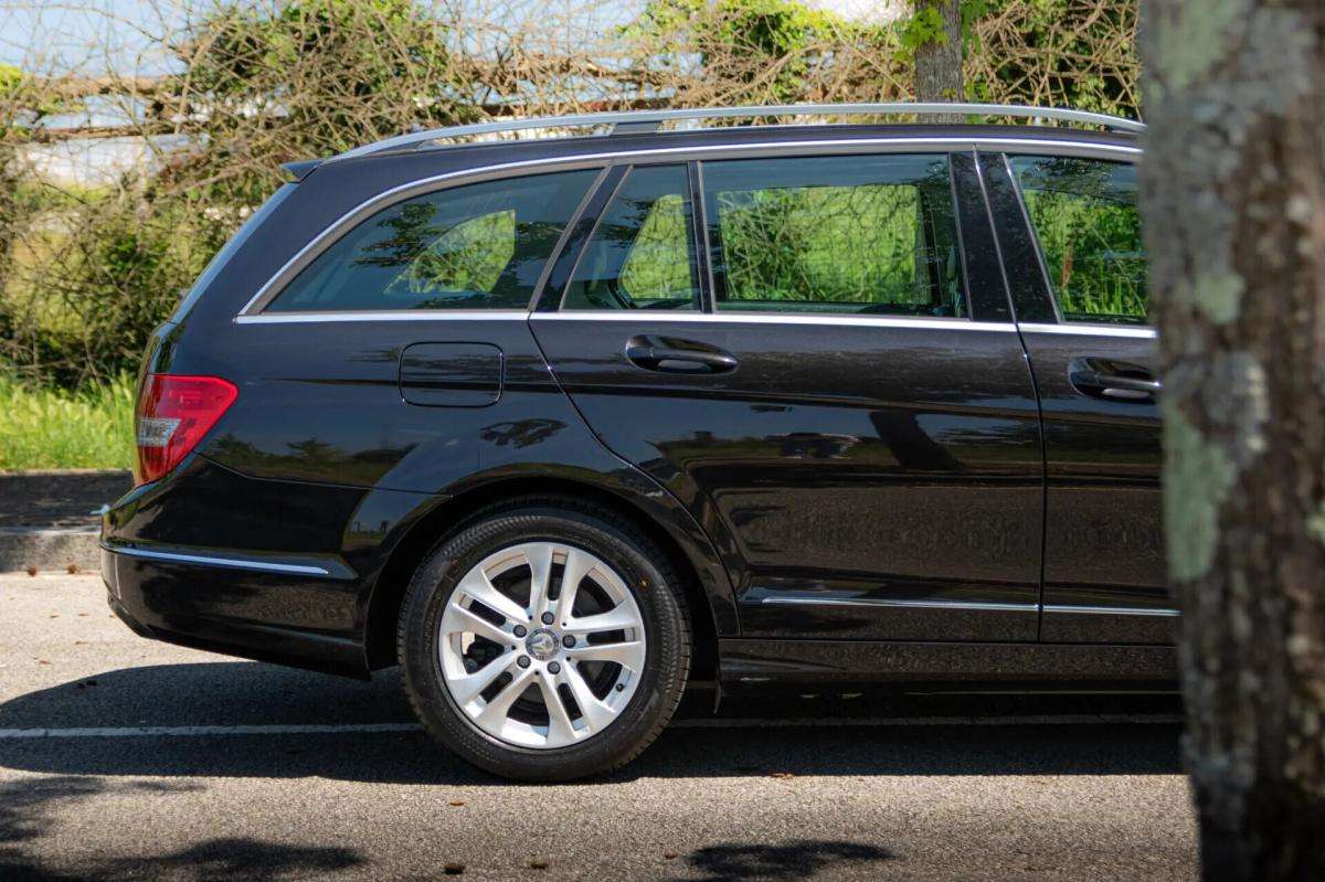 mercedes-benz-classe-c-c-200-cdi-2013-diesel-2143cc