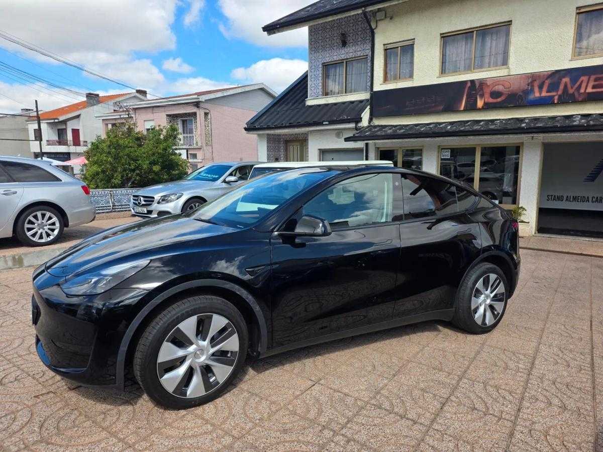 tesla-model-y-2023-eletrico-0cc