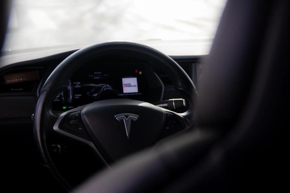 tesla-model-s-2018-eletrico-0cc