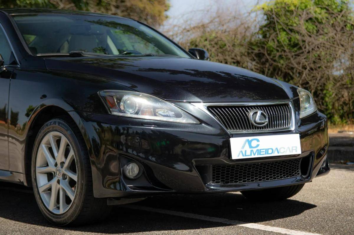 lexus-is-2012-diesel-2231cc