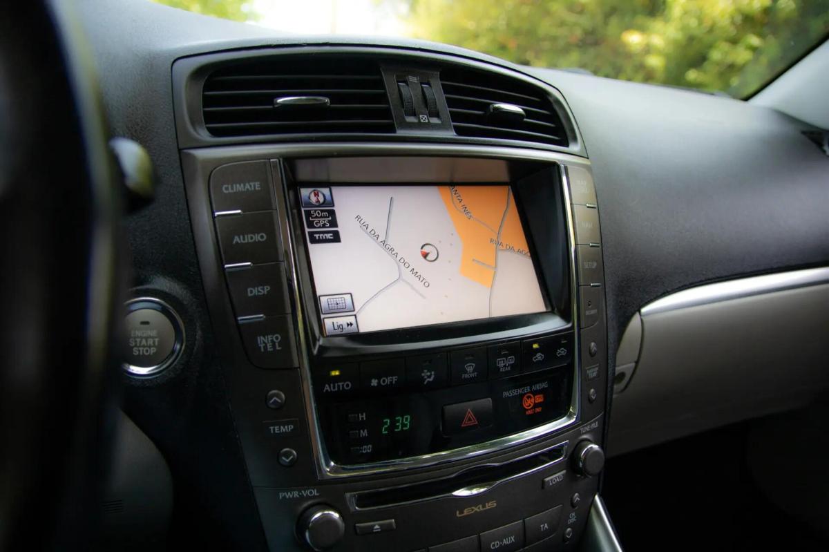 lexus-is-2012-diesel-2231cc