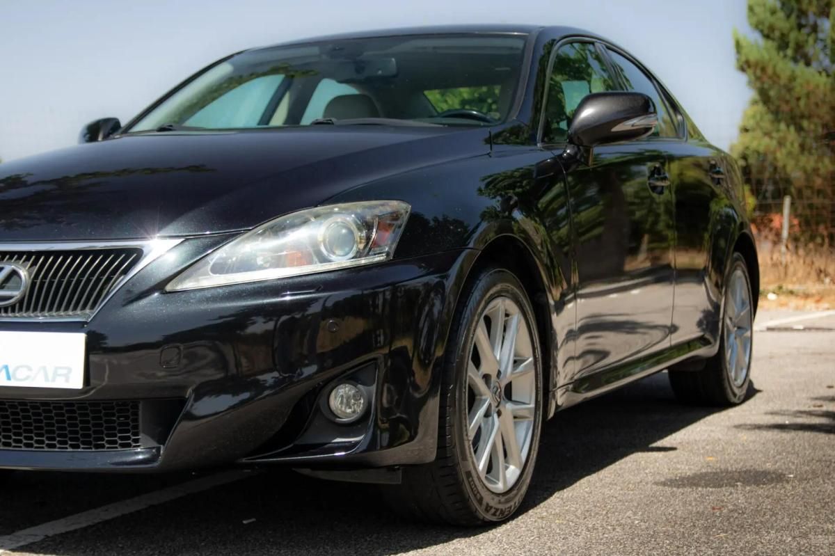 lexus-is-2012-diesel-2231cc
