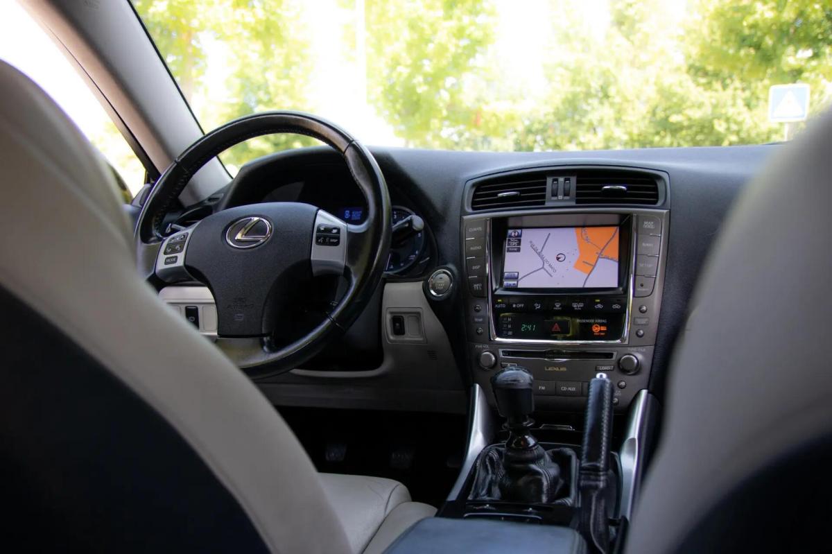 lexus-is-2012-diesel-2231cc