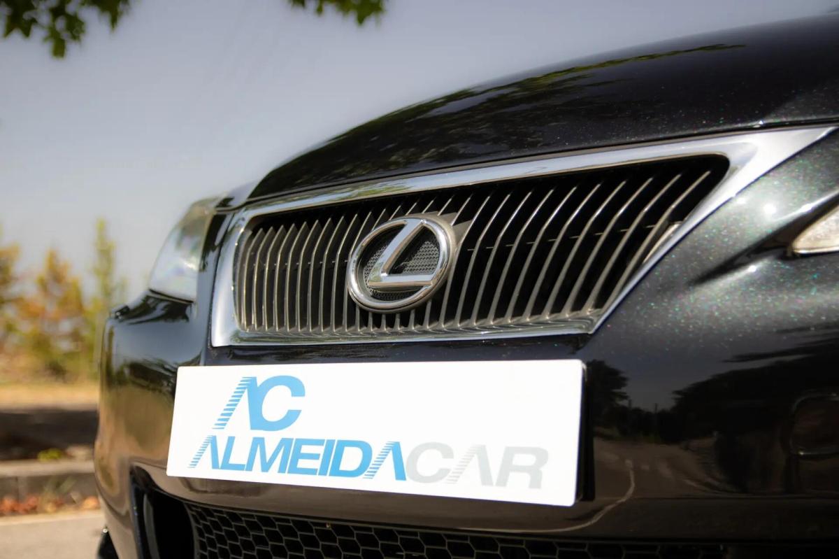 lexus-is-2012-diesel-2231cc